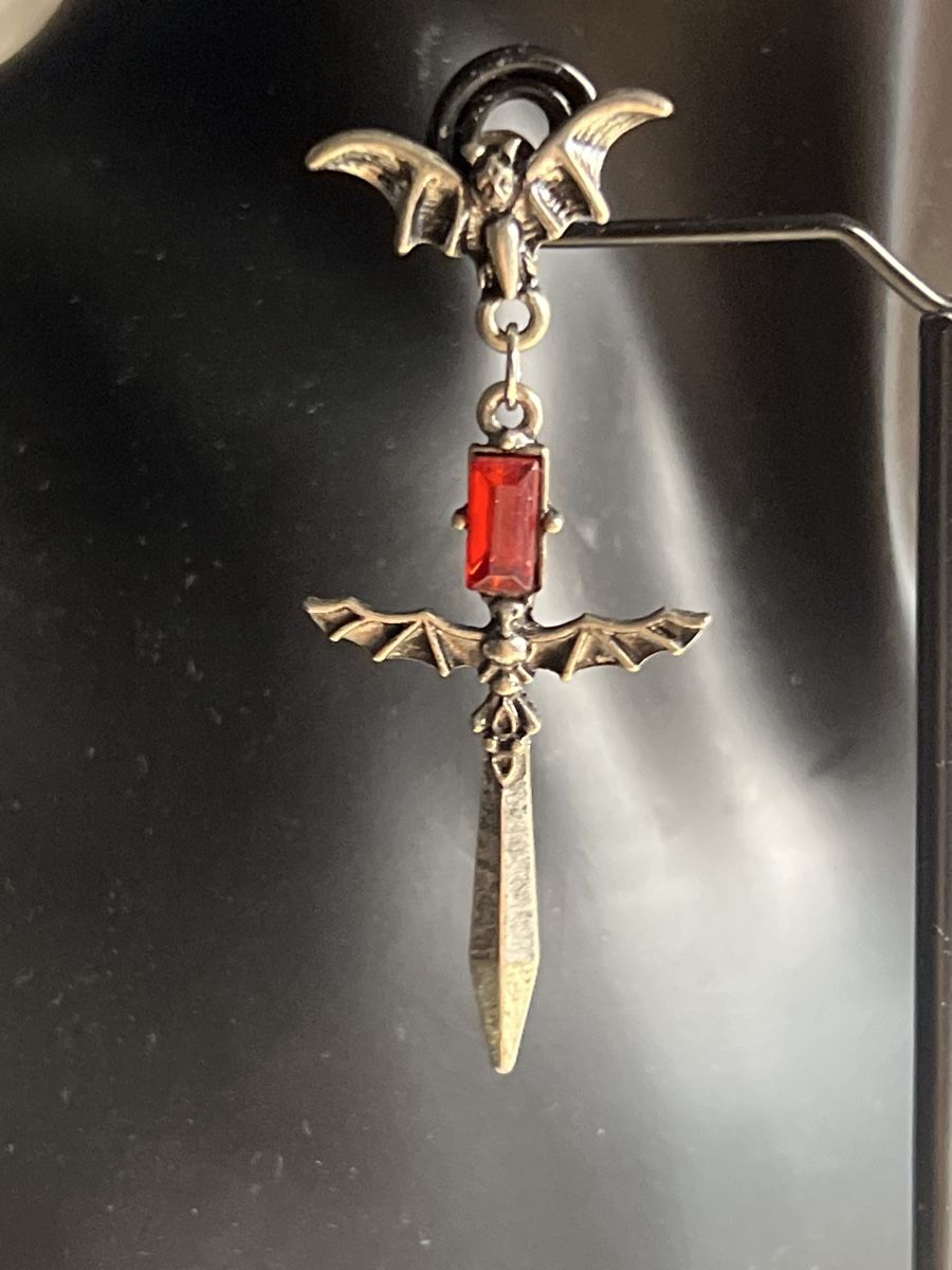 Orecchini pendenti & Orecchini a lobo: Gothic Schwert Ohrringe  – Nuovo (secondo la descrizione) da Seon venduto da Sunny-Schmuck78 1