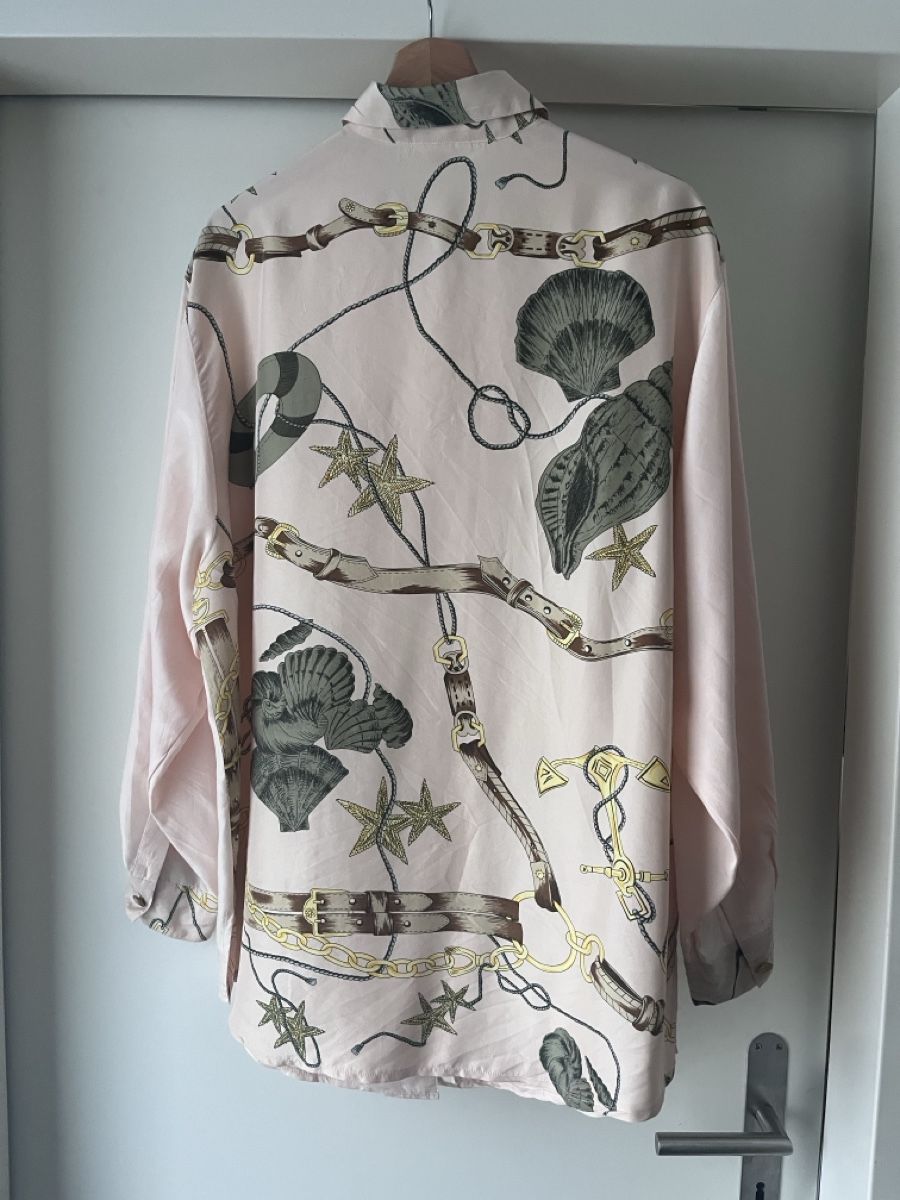 Blusen: Chemise soie rose imprimée - Été – Neu (gemäss Beschreibung) aus Zürich von ivi_aka_d