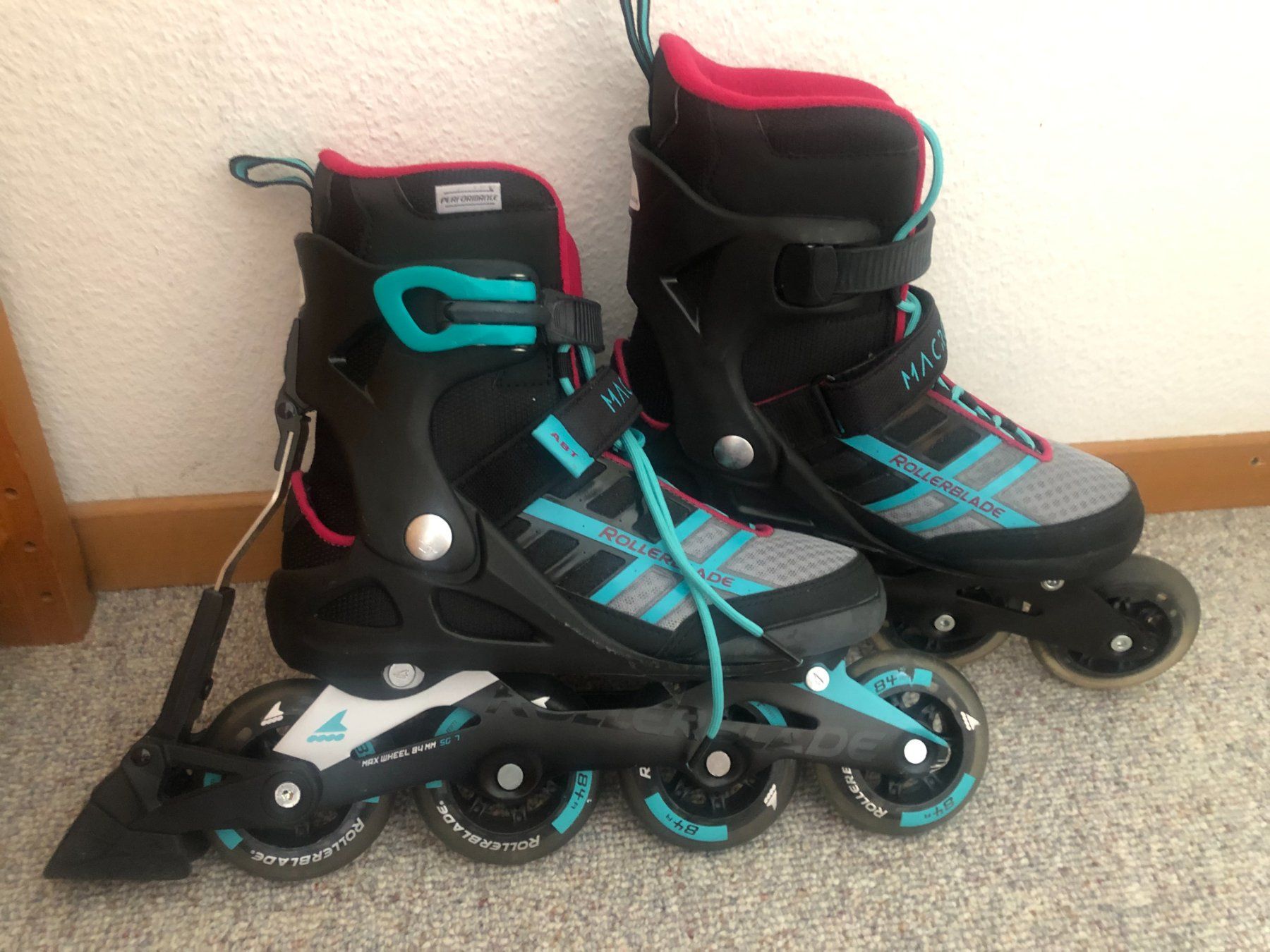 Patins à roul. & inline: Macroblade 84 ABT Damen Rollerblade Gr. 38 – D'occasion à Bassersdorf par sammelfloh 3