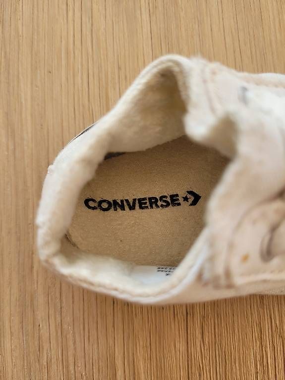 Scarpe per ragazzi: Neue Baby Sneakers – Usato da Bern venduto da alinelangenegger01 2