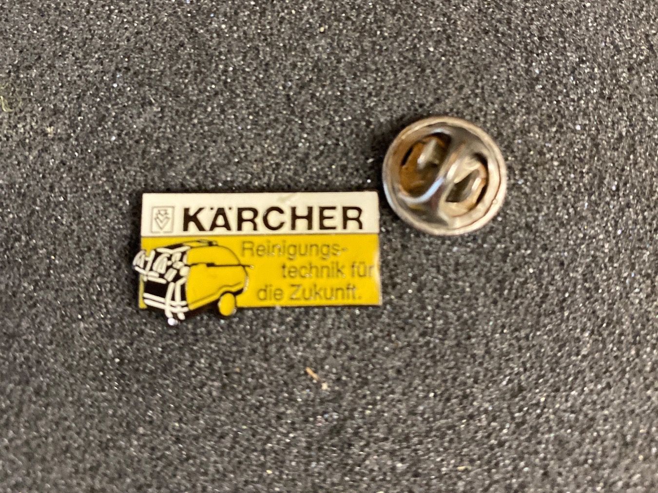 Plaketten & Abzeichen: PIN'S - KARCHER – Gebraucht aus Le Brassus von cinema13
