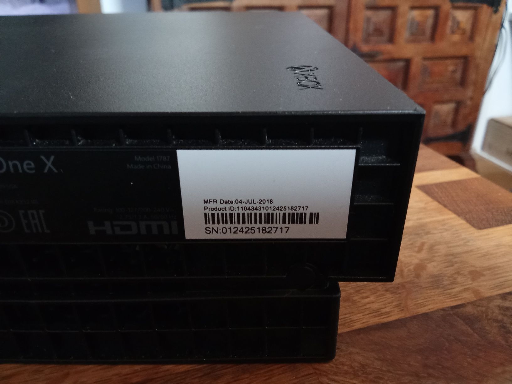 Microsoft Console: Xbox One X – Usato da Erstfeld venduto da Tomalov 1