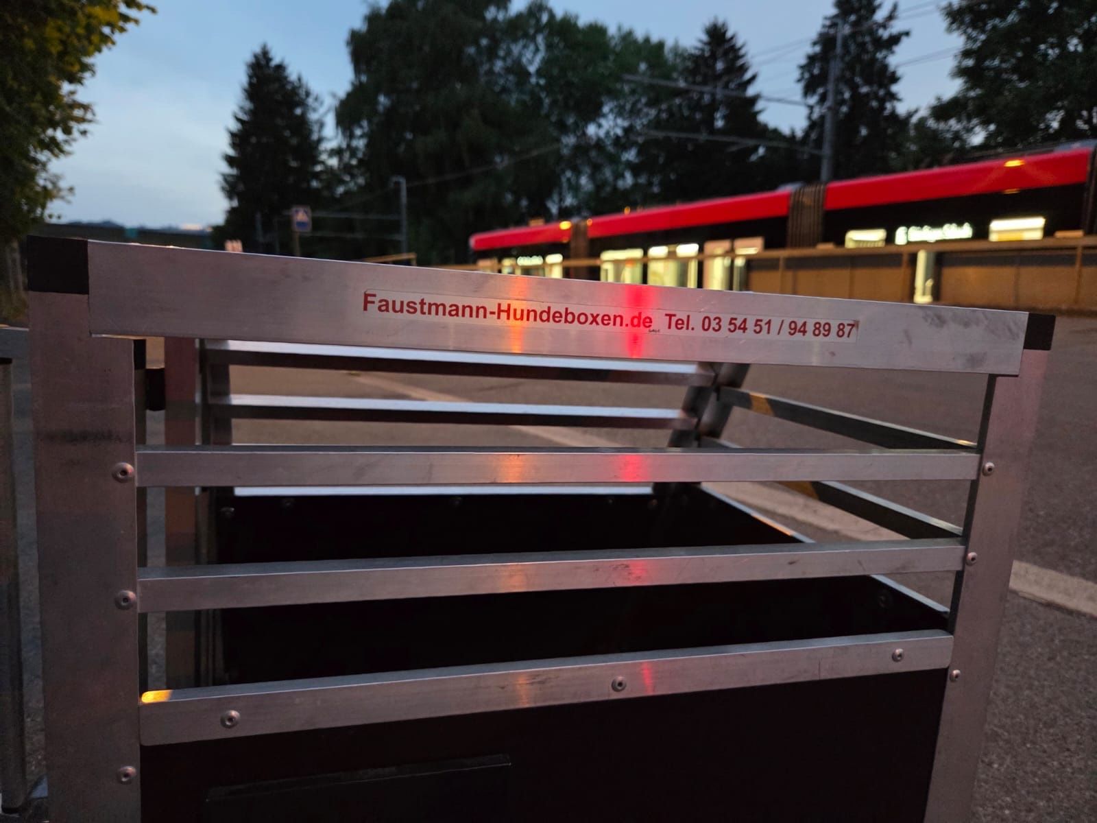 Käfige, Transport & Sicherheit: Transportbox Aluminium Faustmann Hund – Gebraucht aus Gümligen von veruskakozlov 3