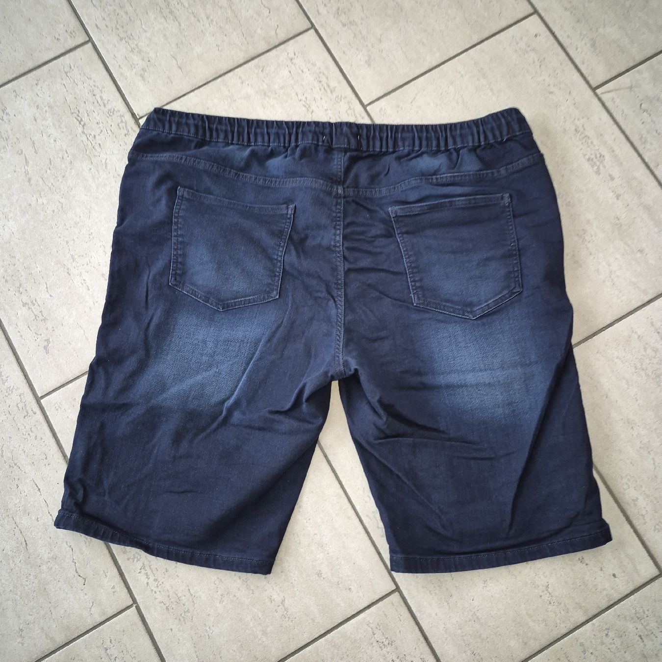 John Baner Jeans: kurze Jeanshose Gr.64 – Nuovo (secondo la descrizione) da Subingen venduto da Futaba 1