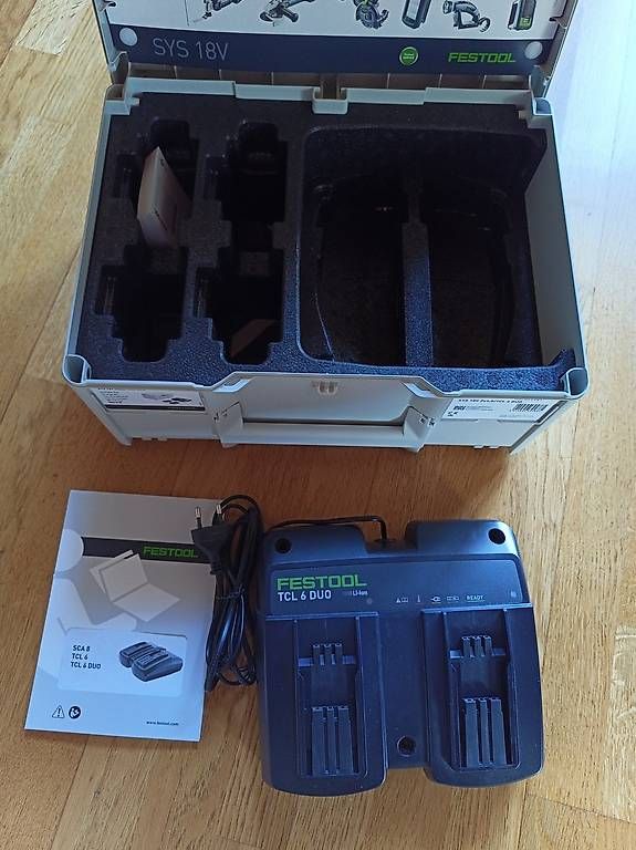Caricatori & Batterie: Festool Schnellladegerät TCL 6 Duo  – Usato da Bern venduto da RogerTheCarpenter