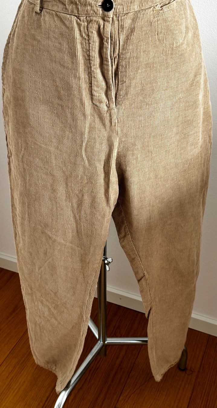 Pantaloni: Cordhose, beige, Gr40 Herbst/Winter Saison – Usato da Mörschwil venduto da Mirka019