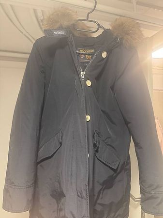 Woolrich Daunenparka Gr. S dunkelblau