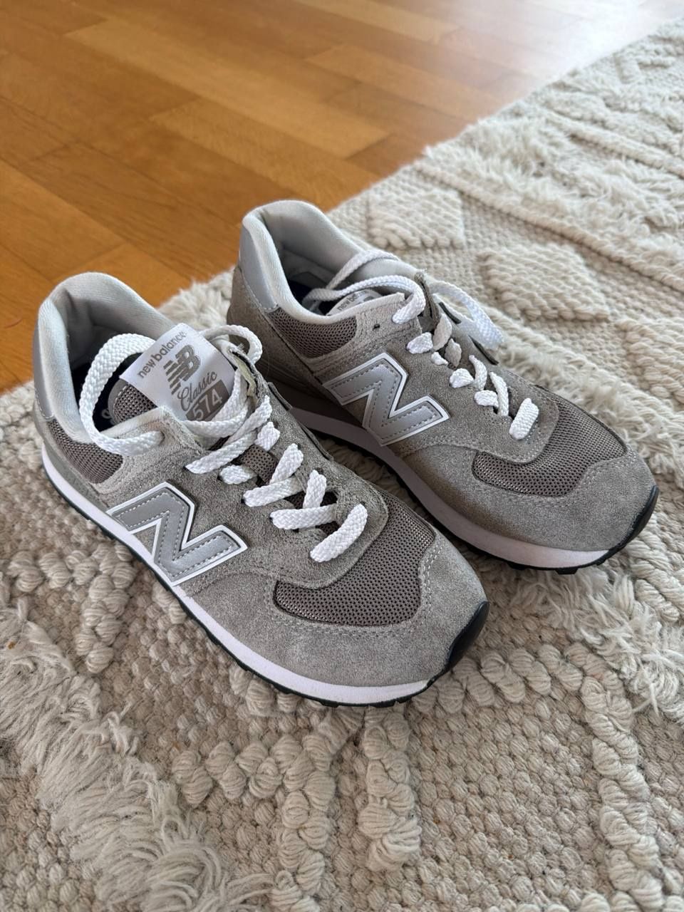 Scarpe da donna: New Balance 574 – Usato da Sargans venduto da lil_s2h8