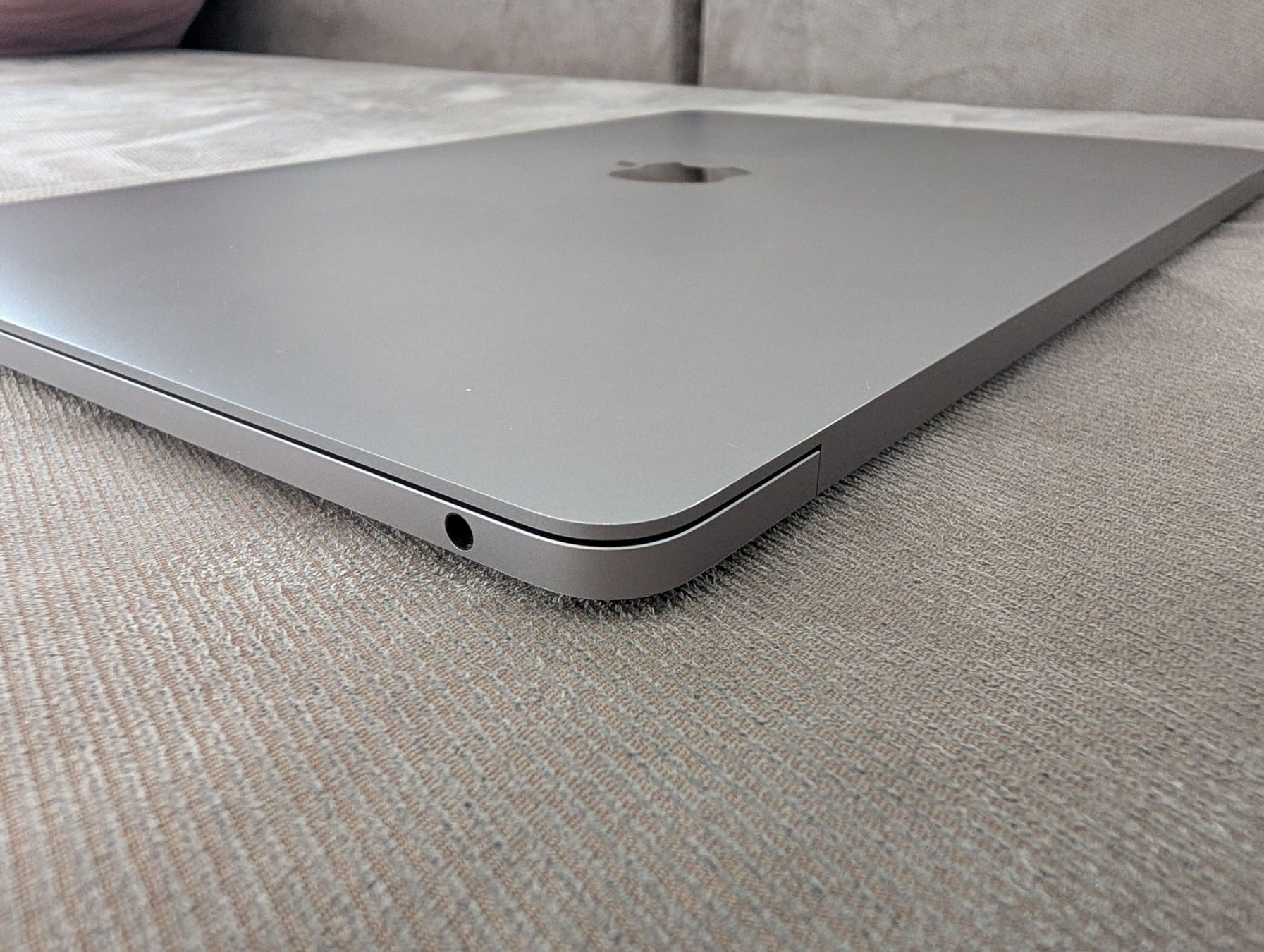 Apple Notebook: Macbook Pro M2 24GB RAM , 512 GB SSD – Usato da Zürich venduto da har_26v6 6