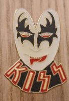 Kiss – Badge / Plakette (Metall)