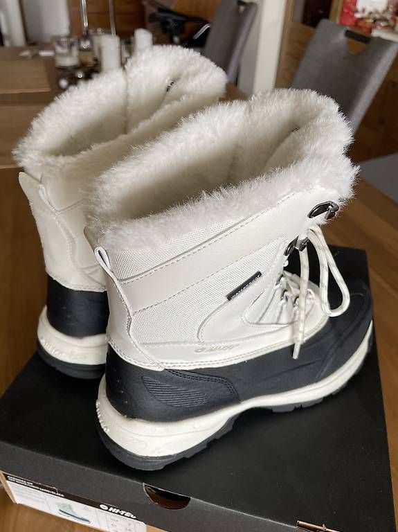 Scarpe da donna: Winterstiefel Grösse 38 – Usato da Lamboing venduto da Sudaliso4 1
