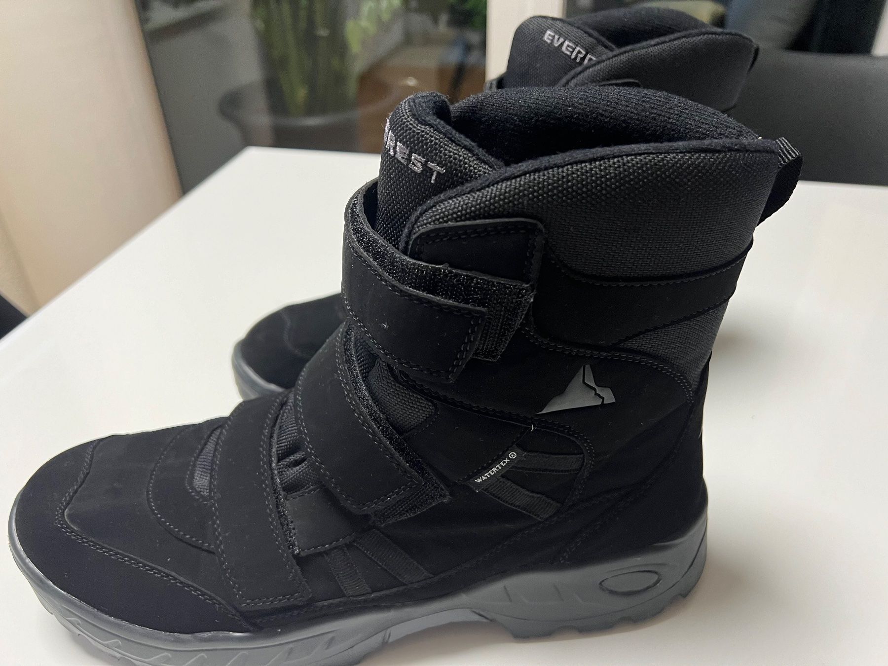 Herrenschuhe: Winter Stiefel Gr.46 – Gebraucht aus rorschach von minadj