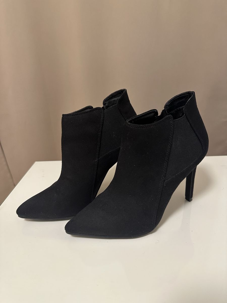 Scarpe da donna: Stiefeletten – Usato da Affoltern am Albis venduto da avu_8kpq