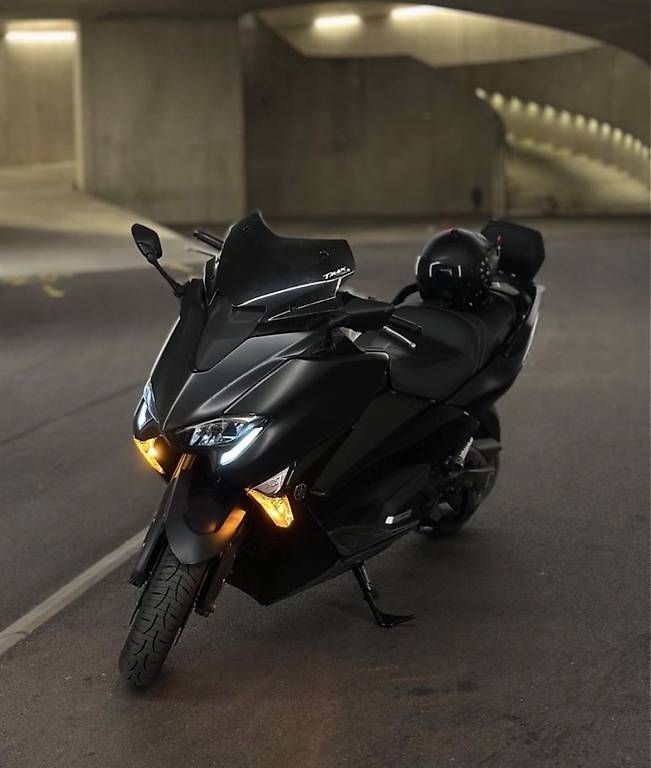 Yamaha Scooters: Tmax DX XP tout option – D'occasion à Aubonne par nad_r5gw