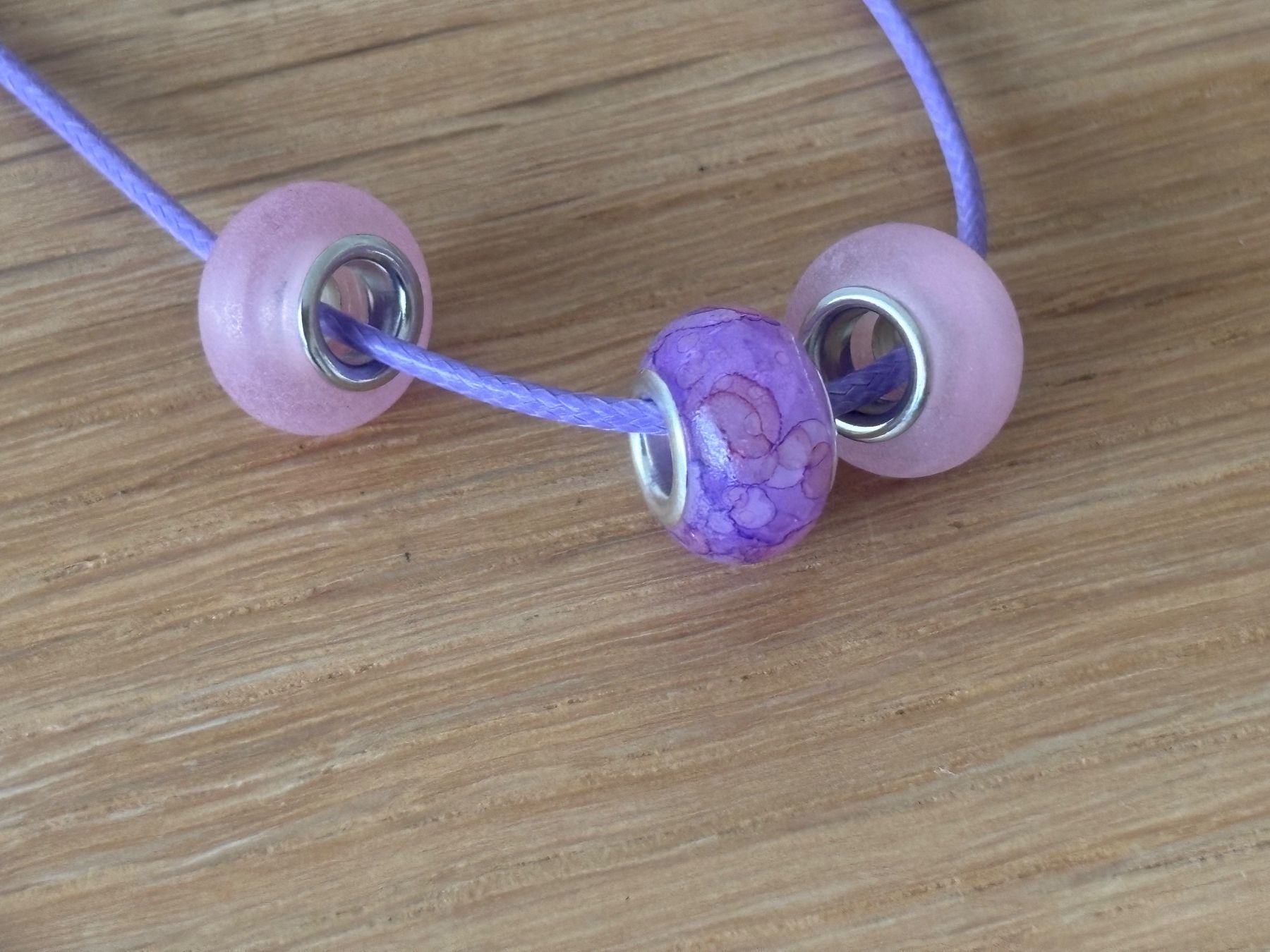 Colliers: Kette  mit Anhänger Lilas – Neuf (Voir description) à Biel-Bienne par Roserosse13 2