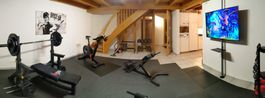 Kraftraum Fitness Krafttraining zu Hause Hobbyraum Qualität