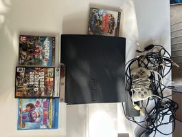 PlayStation 3 con giochi vari, ideale per l'inverno!