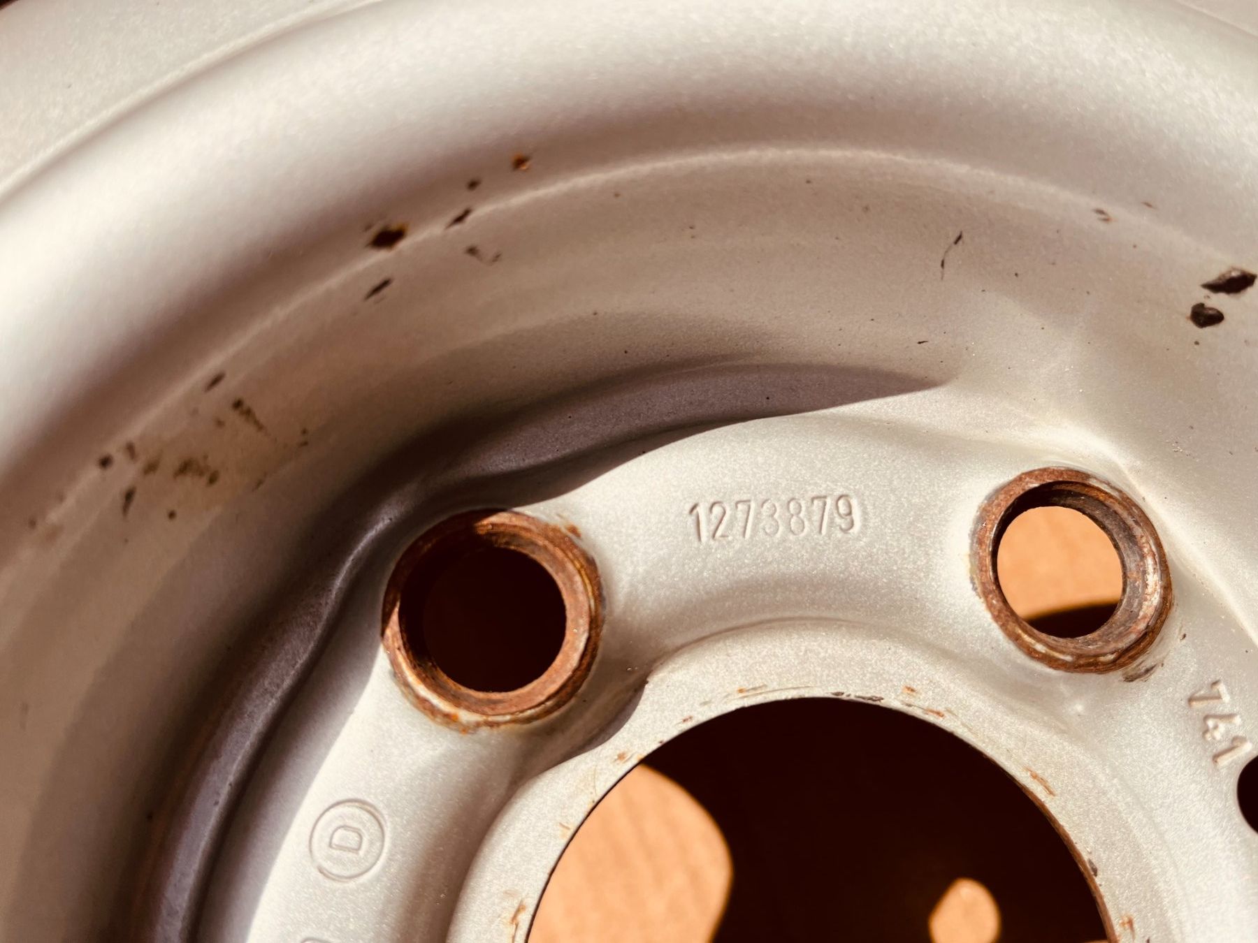 Volvo Cerchioni: Stahlfelgen Volvo 240/740 – Usato da Remigen venduto da Fazer 4