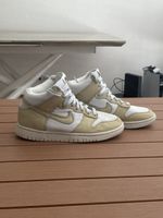 Nike Dunk High Retro — Light Cream/White — EU 40.5 