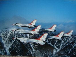 General Dynamics F-16A ''Falcon'' U.S. Air Force ''Thunderbi