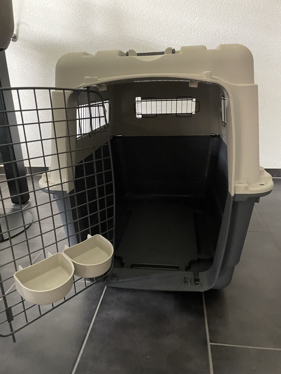 Gabbie, trasporto & Sicurezza: Hundebox Anione – Usato da Büren an der Aare venduto da mii_57vx 1