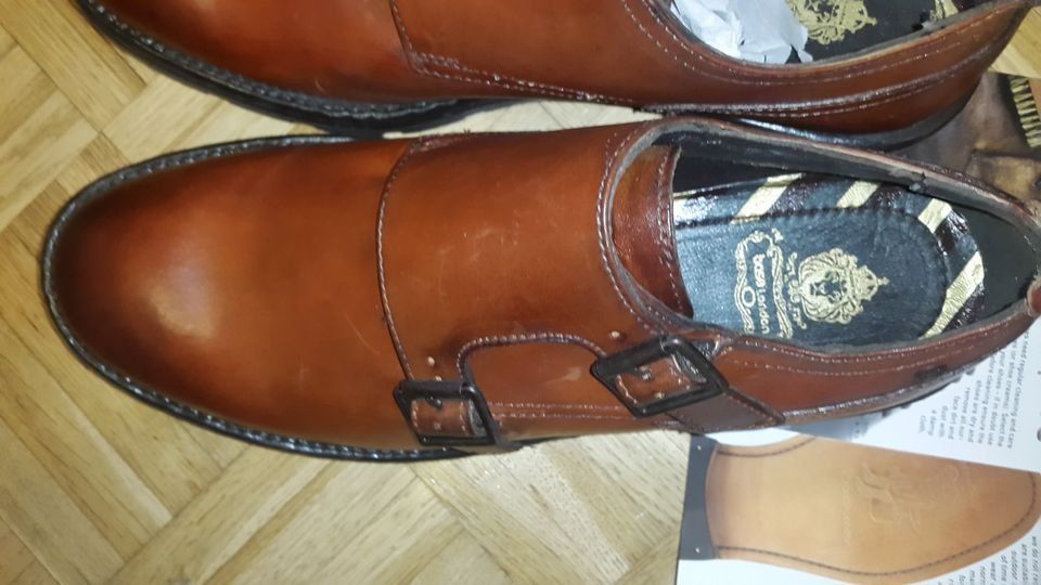 Scarpe da uomo: chaussures pour hommes – Nuovo e nell'imballaggio originale da Renens VD venduto da cla_7zv5 5