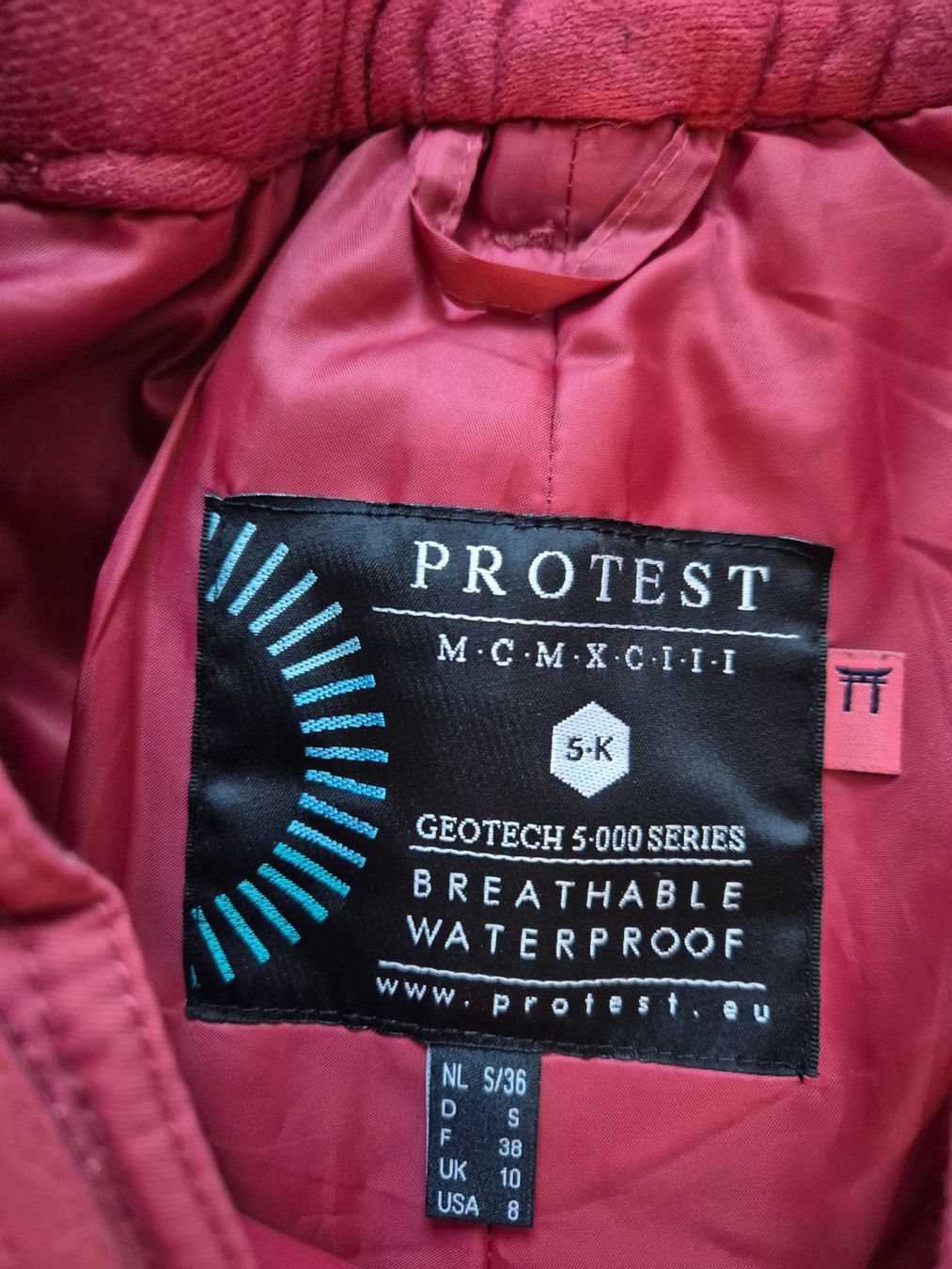 Protest Pantaloni: Skihose Damen Protest Grösse S – Usato da Pratteln venduto da Jcanada 1