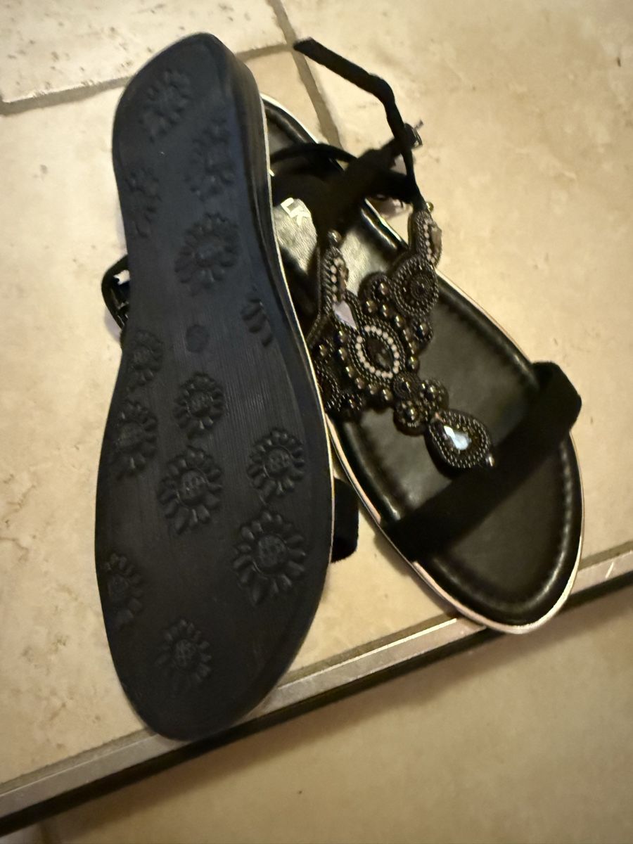 Damenschuhe: Sandales 39 noire comme neuves – Gebraucht aus Tavannes von calimero1012 1