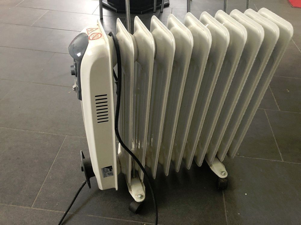 Radiator mit 10 Lamellen 52cm Lang 54 H (Gebraucht) in für CHF 47 – nur ...