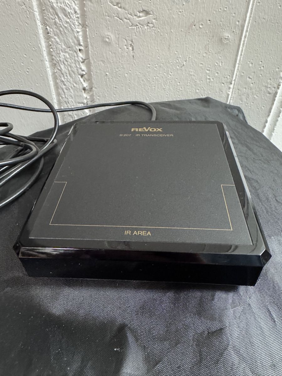 Revox Telecomandi: Revox B207 IR Transceiver – Usato da Seewen SZ venduto da QM.03 1