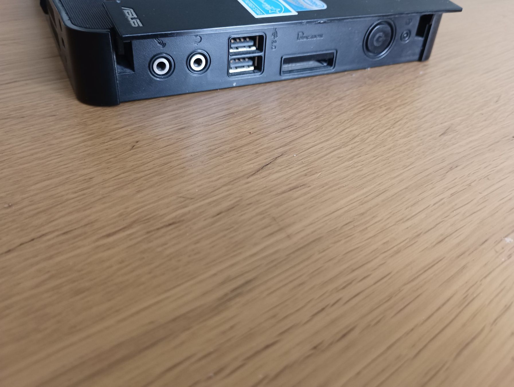 Asus PCs: Asus eeePC – Gebraucht aus Basel von Jbeu06 3