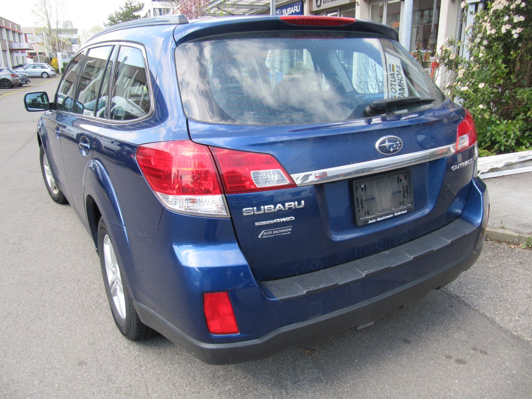 Subaru Automobili: Subaru Outback 2.5 – Usato da Rotkreuz venduto da auto-bachmann 5