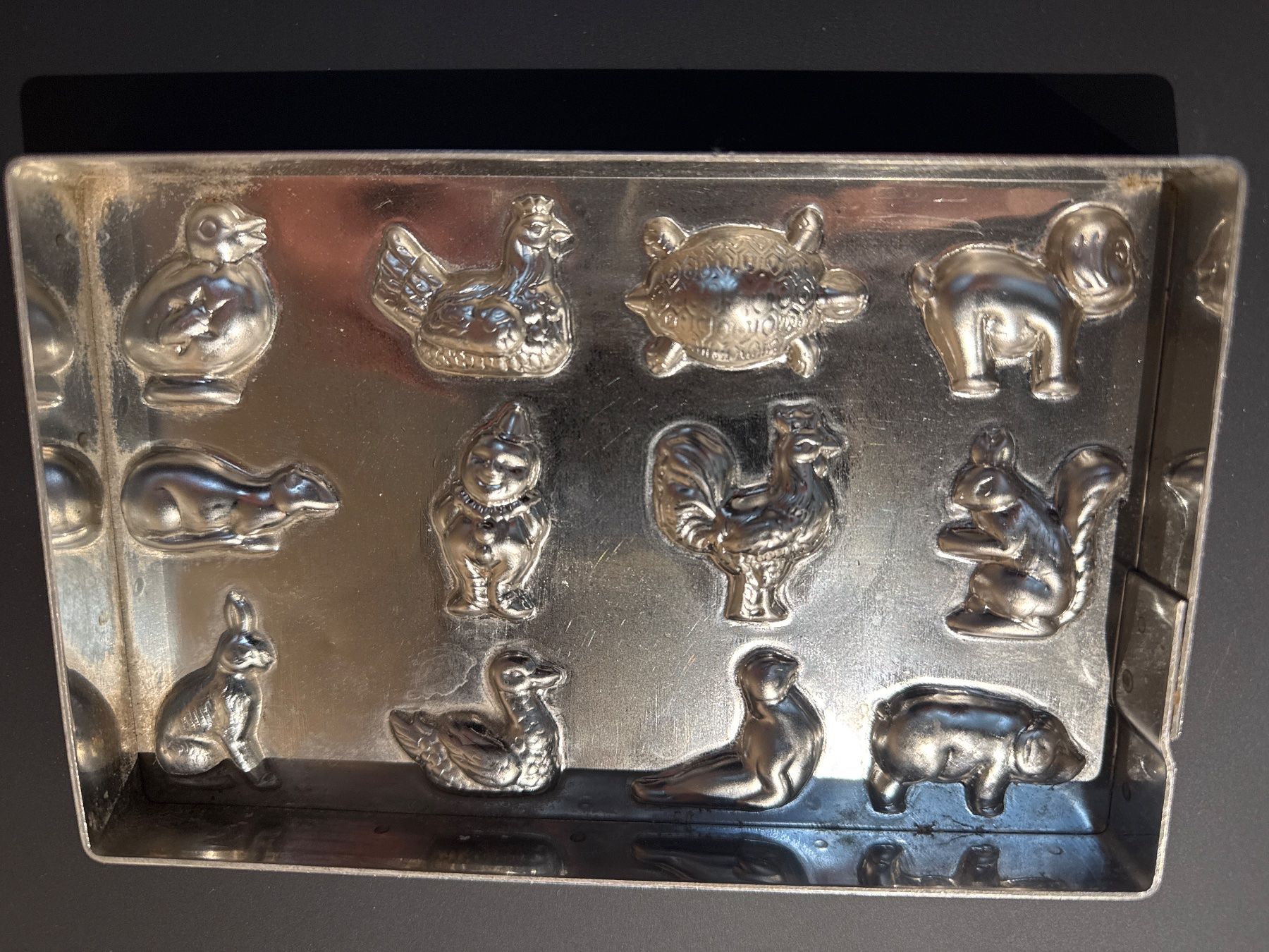 Teglie da forno: Moule chocolat plaque pacques schokoladenform – Usato da Lajoux JU venduto da Briard0 4