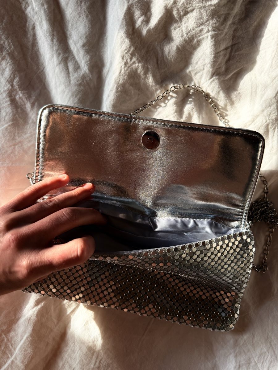 Taschen für Damen: Silver Metallic Mesh Clutch Bag – Neu (gemäss Beschreibung) aus Zürich von BettinaMarie2308 2