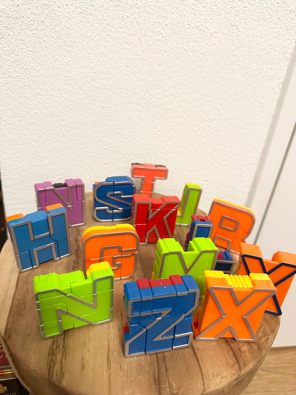 Jouets: 14 Lakeshore Alpha-Bots Buchstaben-Roboter transformers – D'occasion à Baar par Mic_vL 1