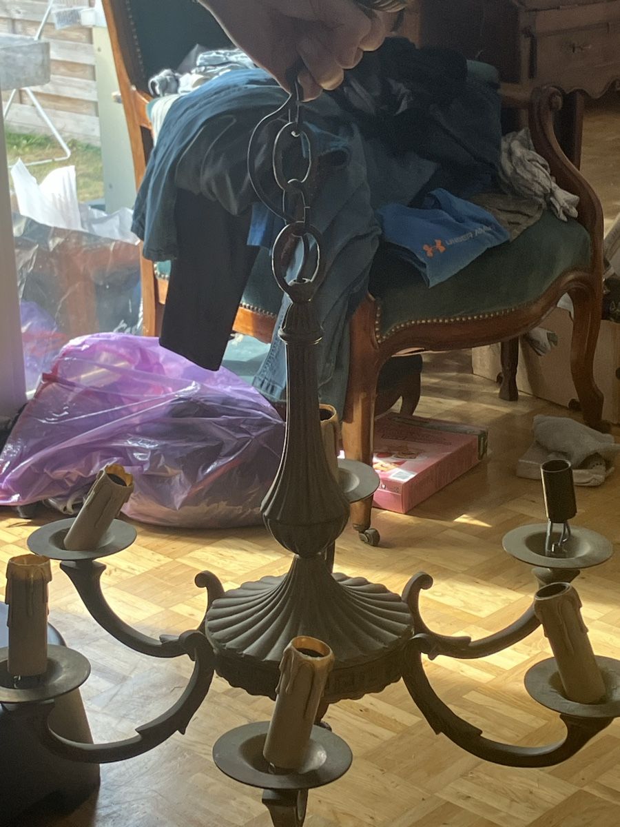 Lampade: Ancienne lampes – Difettoso da Fribourg venduto da Birchler.christian