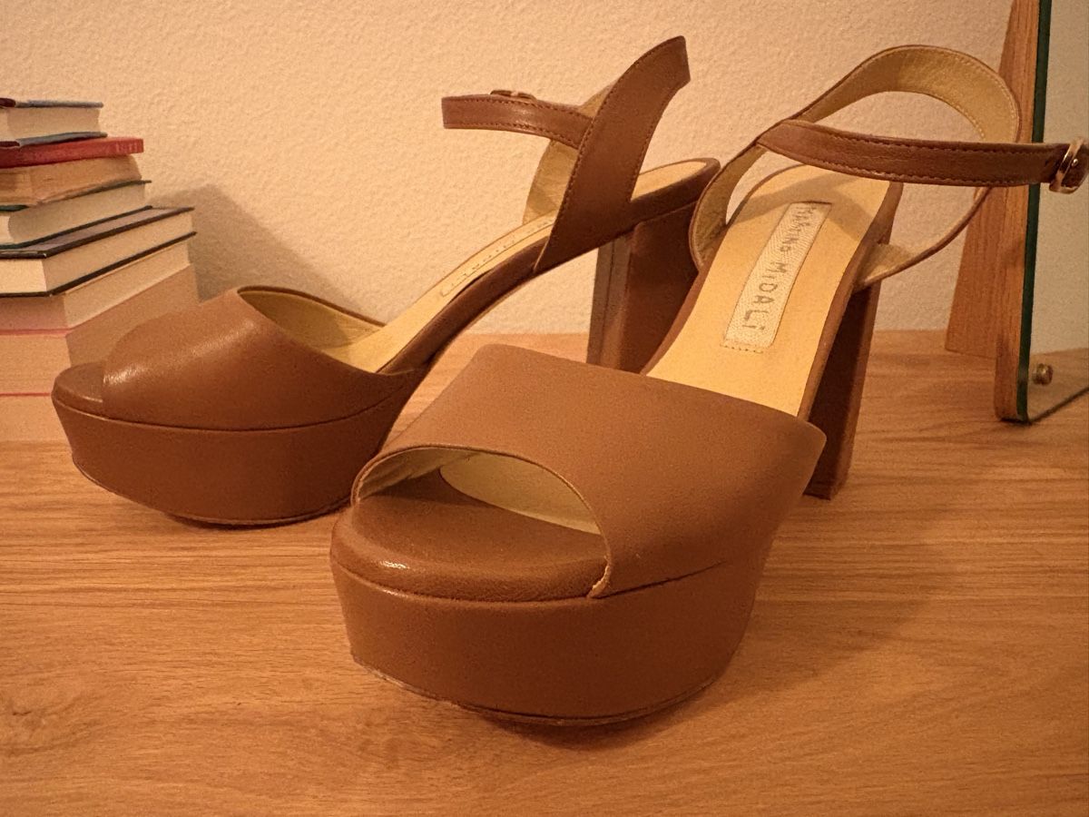 Scarpe da donna: Leder Sandalen  – Usato da Bern venduto da curamics 2