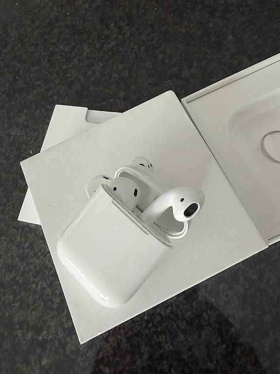 Cuffie: Apple Air Pods 1Gen – Usato da Wangen an der Aare venduto da privatkunde 2