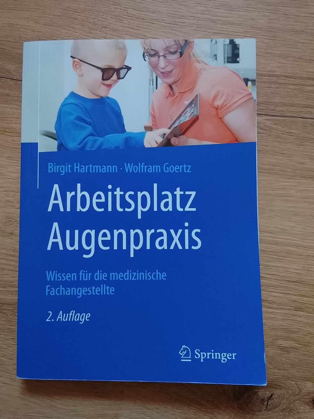Bücher: Arbeitsplatz Augenpraxis – Gebraucht aus Marbach LU von Dominik1992