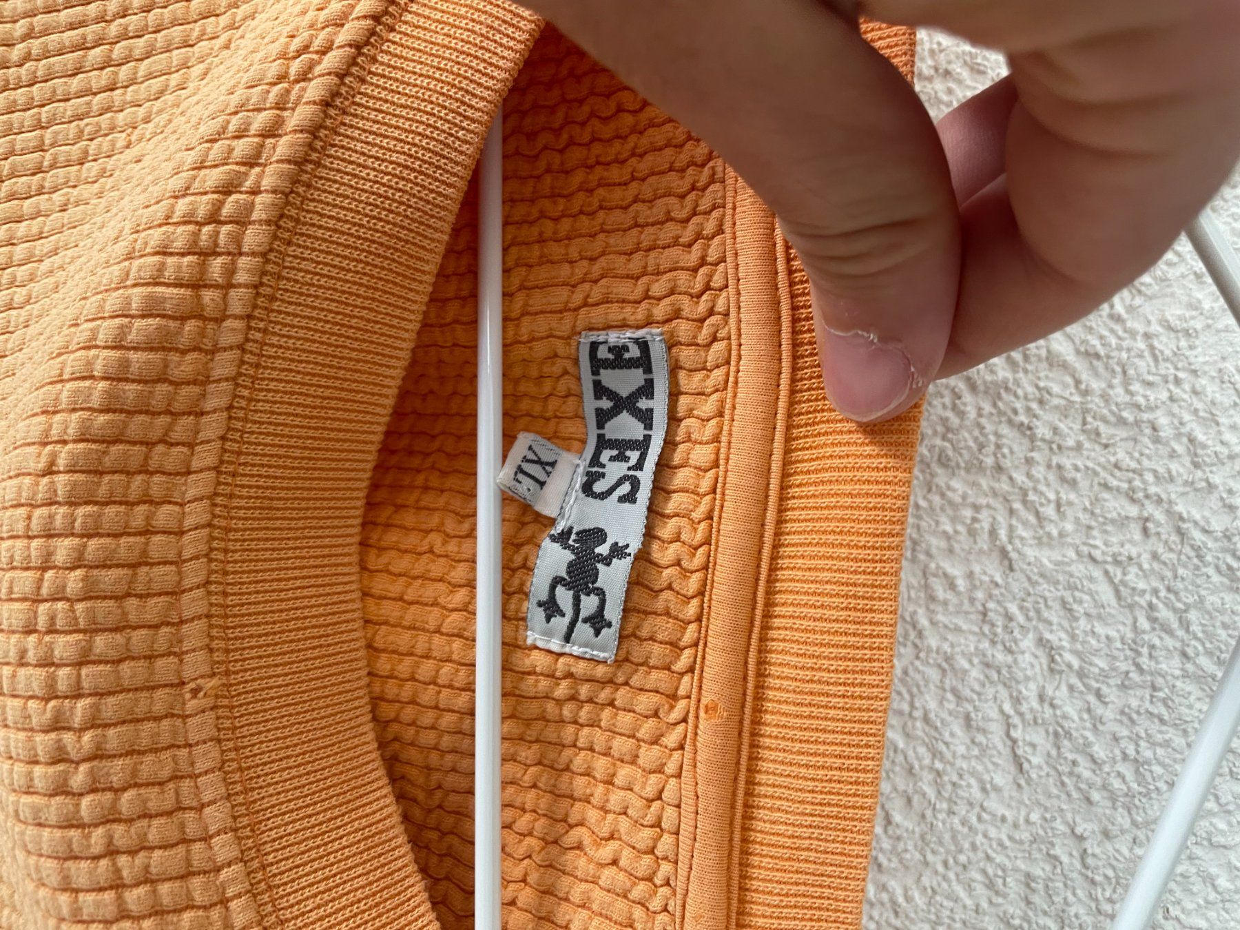 Maglioni & Felpe: Orange sweater Exes XL – Usato da Lausanne venduto da amaury.h 1