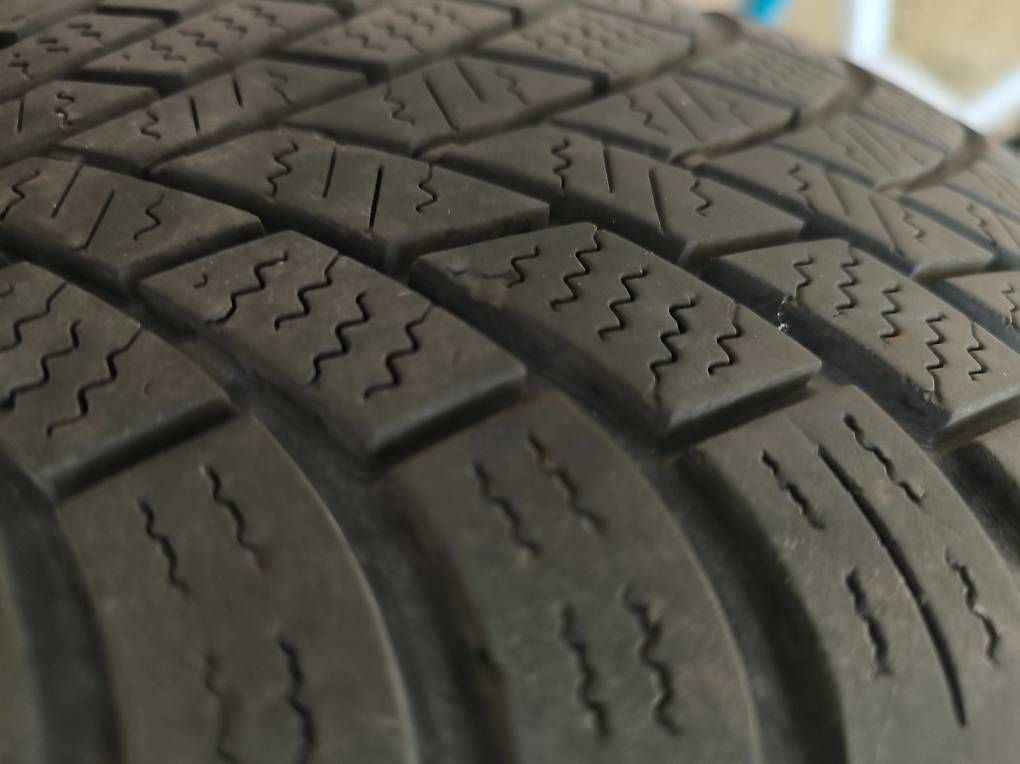 Pneus & Roues: 4 roues d'hiver – D'occasion à Ardon par Valentin747 3