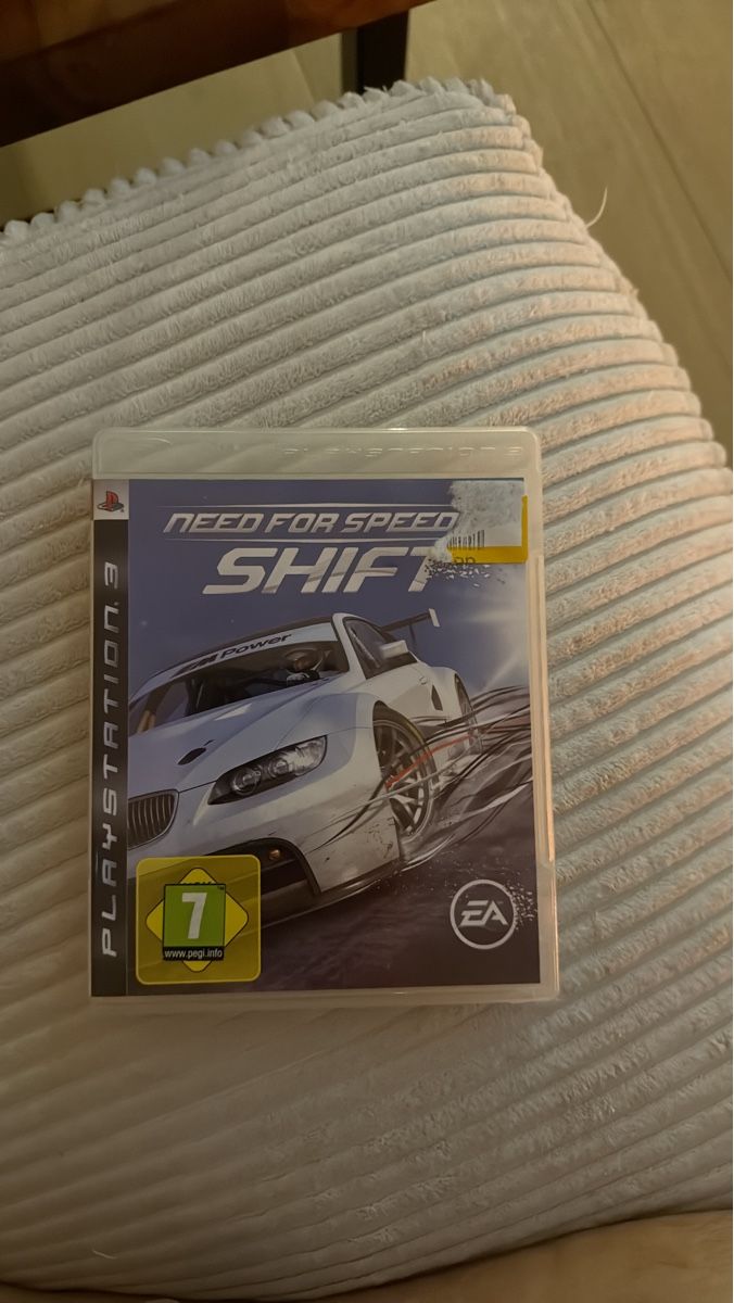 Jeux: Need for Speed Shift PS3 Spiel guter Zustand – D'occasion à Feuerthalen par tan_sc6v
