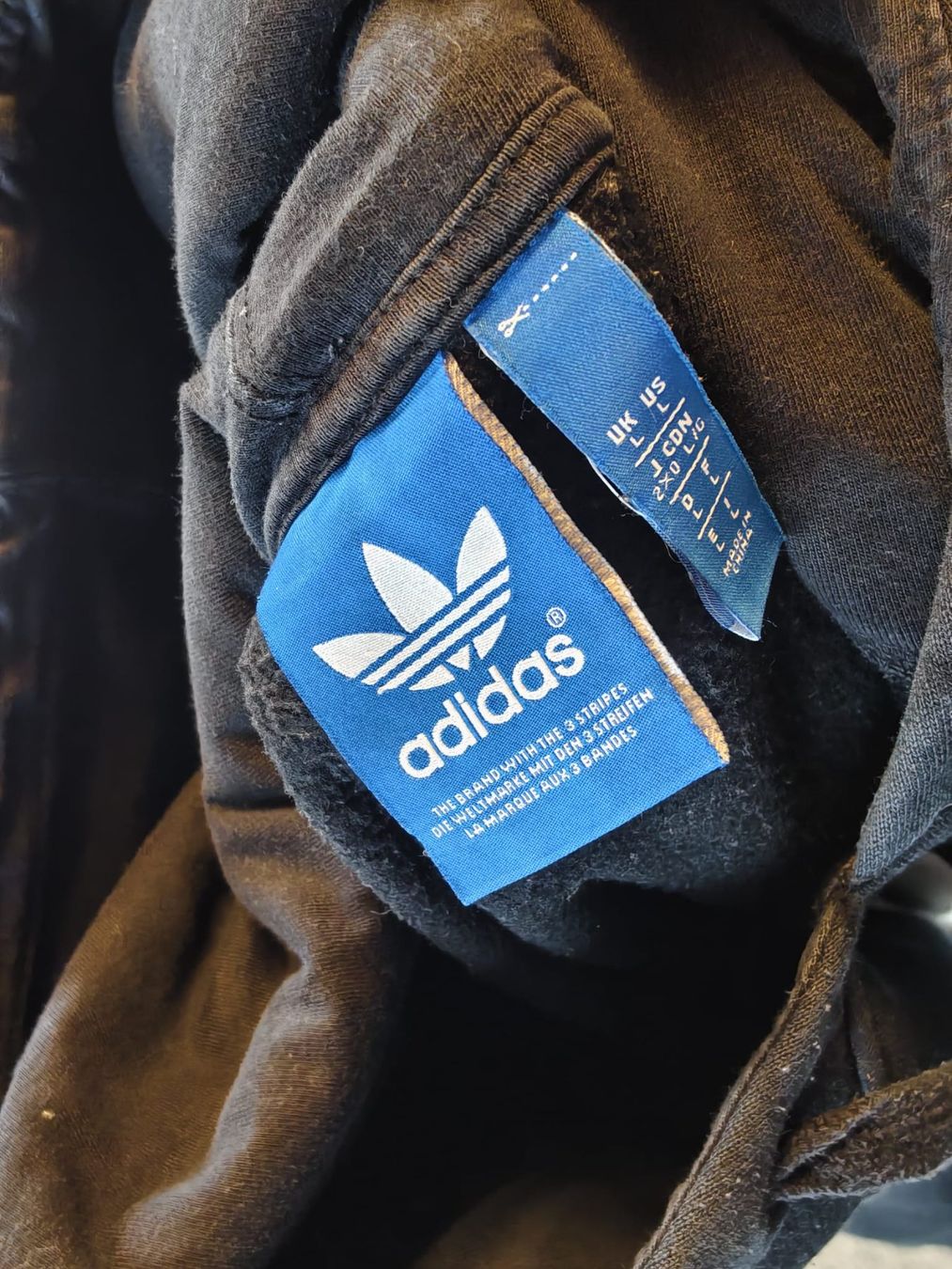 Maglioni & Felpe: Adidas Pullover Grösse: L – Usato da Würenlos venduto da getskill 2