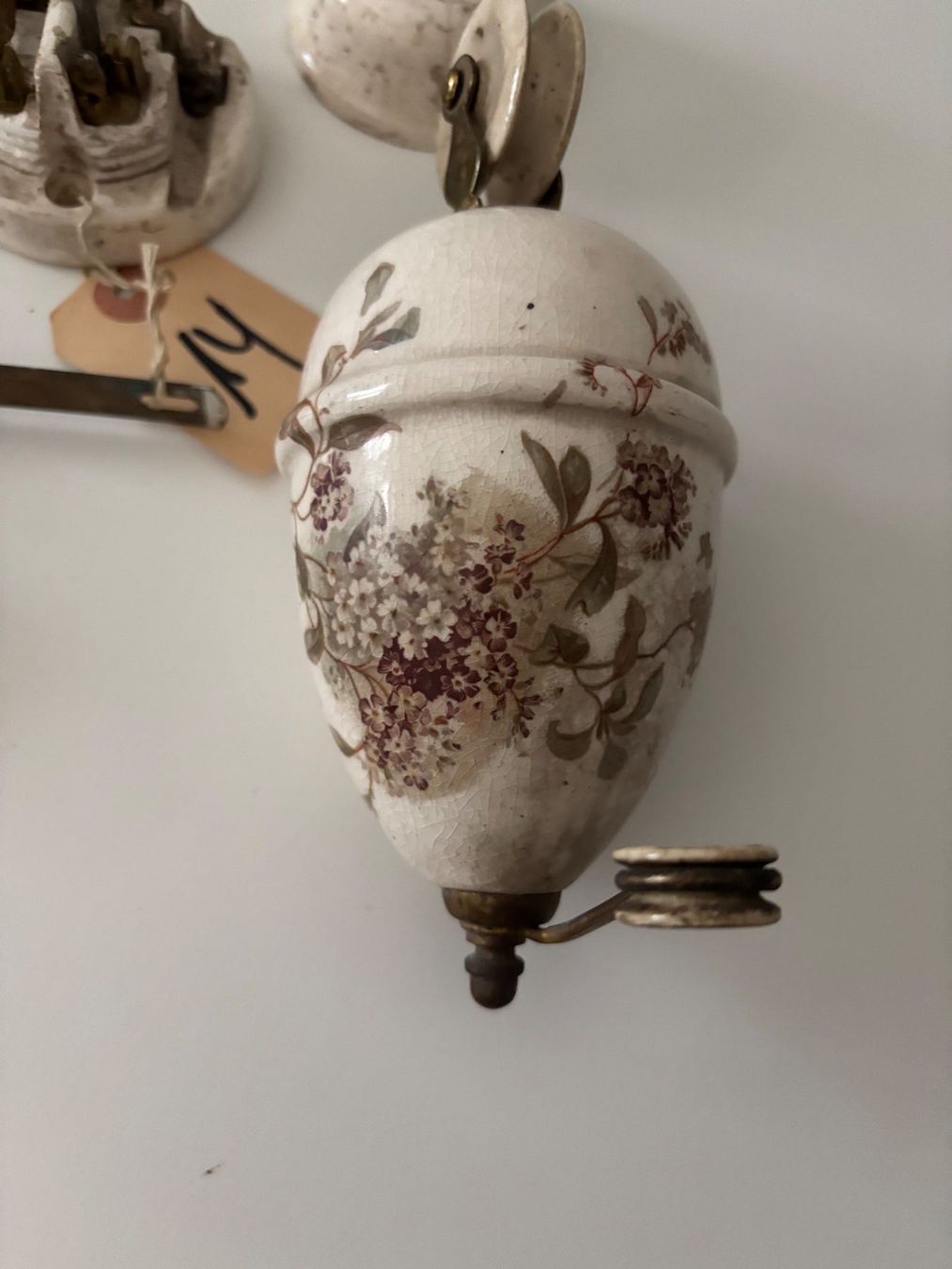 Lampes: Zugpendellampe antik, mit Blumenmuster – D'occasion à Niederurnen par Guste 1
