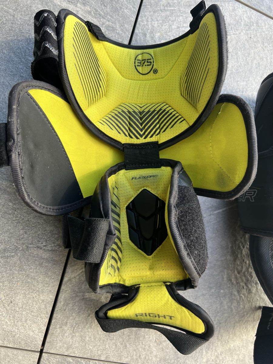 Schutz & Schoner: Bauer Supreme Goalie Knieschoner SR – Gebraucht aus Gutenswil von Max311 1