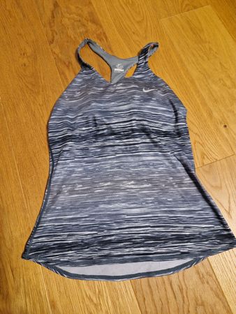 Nike Sport Top mit integriertem BH, Grau, Grösse M