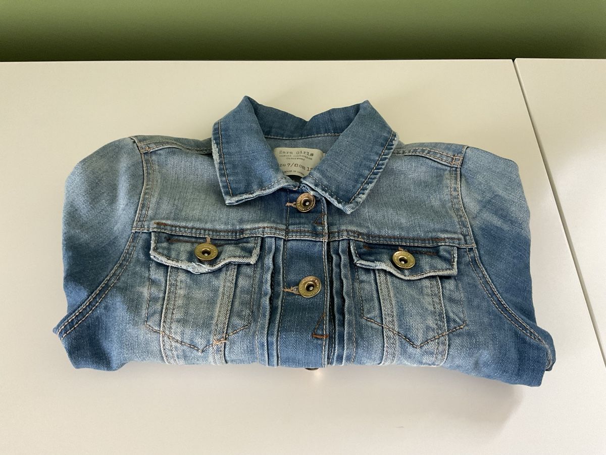 Zara Giacche & Cappotti: Jeans Jacke Mädchen Gr. 122/128 – Nuovo (secondo la descrizione) da Pfäffikon ZH venduto da Ben0707 3