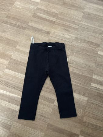 Kinder Leggings schwarz schlicht guter Zustand Grösse 98