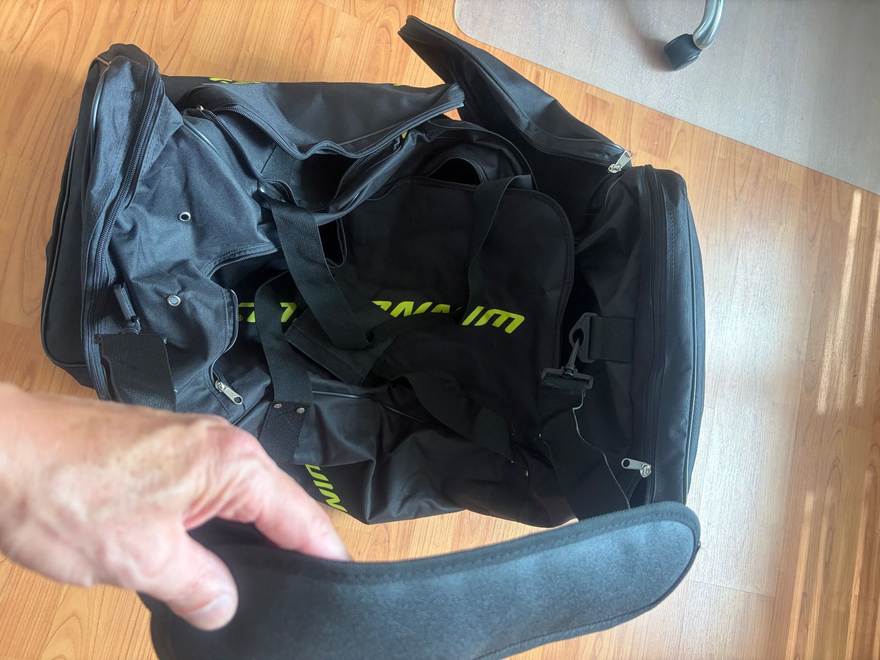 Borse: sac de hockey neuf – Nuovo (secondo la descrizione) da Sierre venduto da porsche930turbo 1