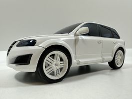 Volkswagen VW Touareg 1:18 P24 by Parotech, mattweiss, NOREV